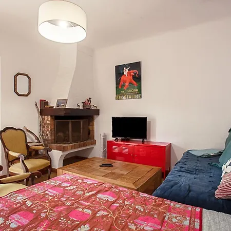 Nyaraló La Maison Et Son Jardin Clos *